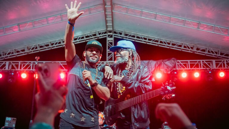 Wailers live on Guam-258